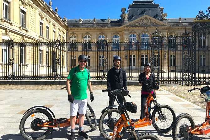 Discover Versailles on electric 2-wheelers (Yes to PRM) - Stop-by-stop: Place d’Armes to the Grand Canal port