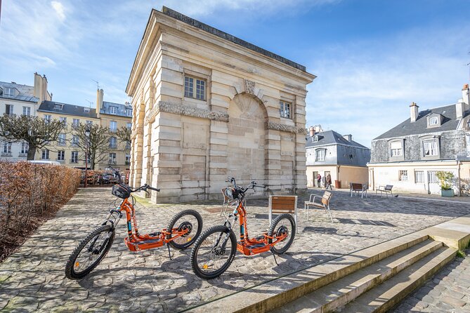 Discover Versailles on electric 2-wheelers (Yes to PRM) - Learning the scooter on Versailles terrain (and how to make it easy)
