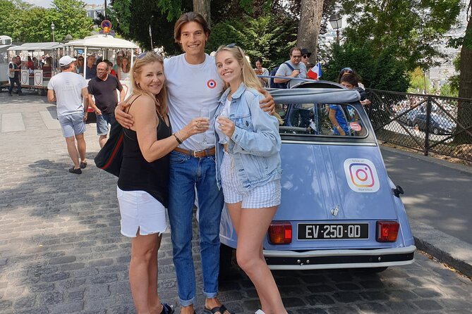 Discovery of Montmartre in a 2CV - 45 min - Who this Montmartre 2CV tour is best for