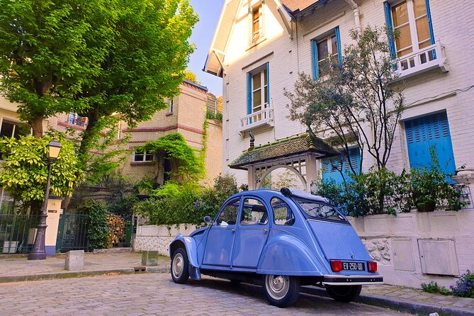Discovery of Montmartre in a 2CV - 45 min - FAQ