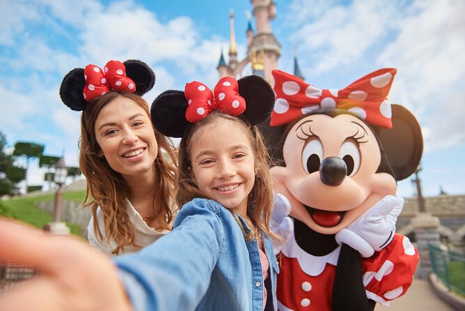 Disneyland® Paris Parks Admission Tickets - Disneyland Park: Main Street U.S.A. Parade to Big Thrill Rides