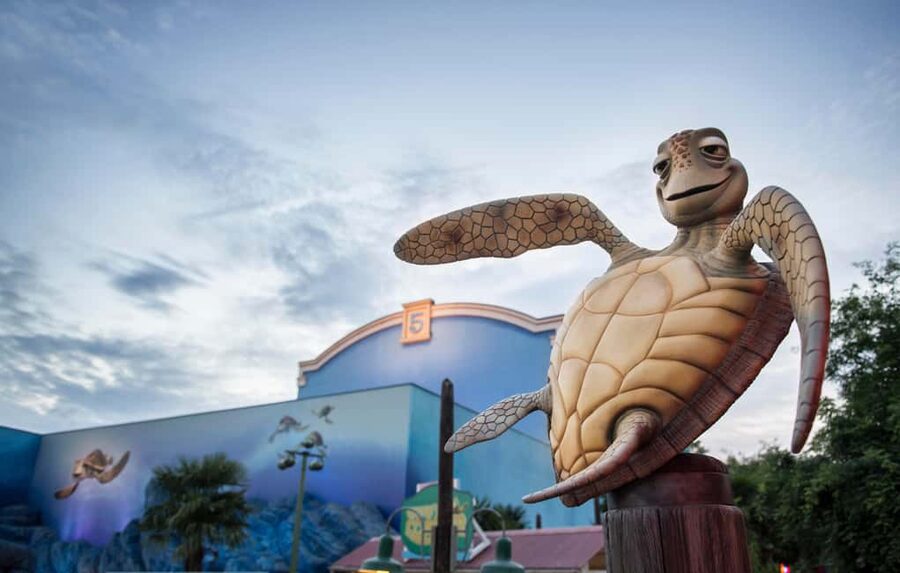 Disneyland® Paris Tickets and Shuttle Transport - Who this Disneyland Paris shuttle-and-ticket package fits best