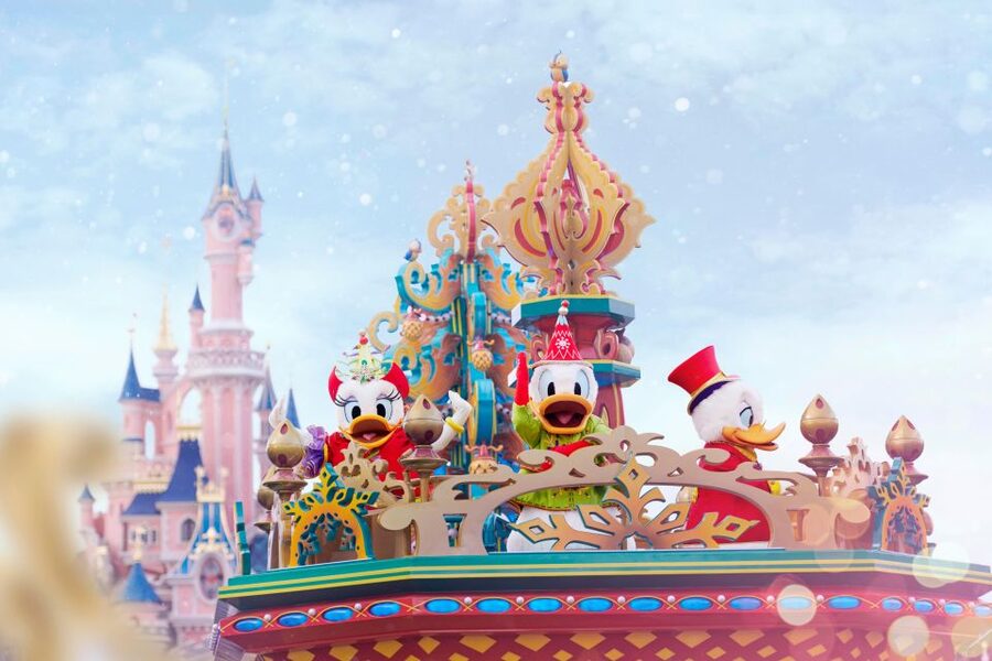 Disneyland® Paris Tickets for Train and Parks - Using the Disney app and fast pass thinking to manage a tight day
