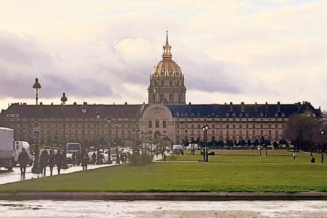 Drawing workshop/creative notebook during a walk from the Invalides to the Petit Palais - The drawing methods you practice, and why they help right away
