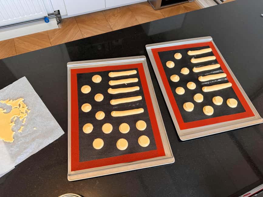 Eclair Baking Class with A Pastry Chef - Filling and topping practice, how to customize your eclairs