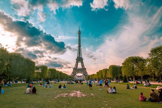 Eiffel Tower Access to 2nd Floor & Summit with Host by Lift - What Exactly You Get: 1st, 2nd, and Summit Floors by Elevator