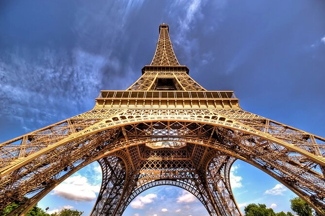 Eiffel Tower Access up to 2nd Floor with Host and Optional Summit - The value question: is $38.98 a good deal?
