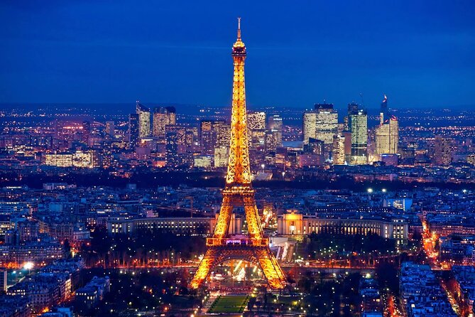 Eiffel Tower Access up to Summit with Guiding Host - Meeting time near the Eiffel Tower carousel, and why 15 minutes matters