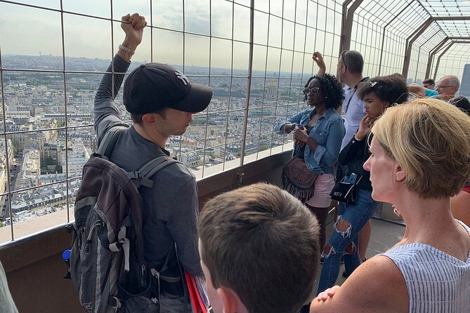 Eiffel Tower Guided Tour by the Stairs up to Second Floor - How the timing works for a 1.5-hour guided stair climb