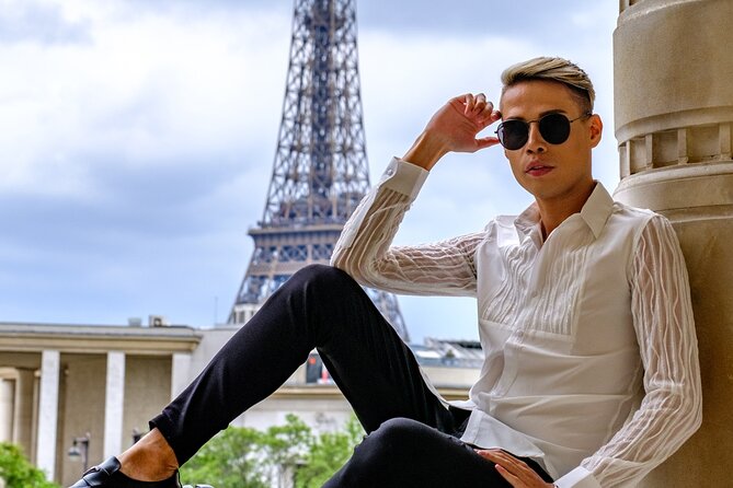 Eiffel Tower Photoshoot - Booking Tips to Get the Best Eiffel Tower Frames