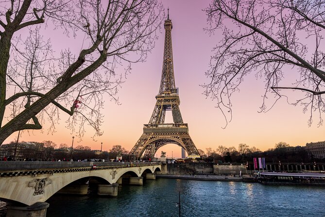 Eiffel Tower Reserved Access Summit or 2nd Floor Guided by Lift - Key Things That Make This Tour Worth Your Time