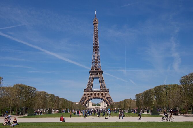 Eiffel Tower Summit Semi-Private Guided Tour - Guides matter, and the tour has a proven style