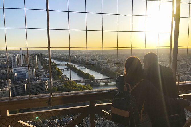 Eiffel Tower Tour by Lift and Seine Cruise - Logistics that can make or break your day