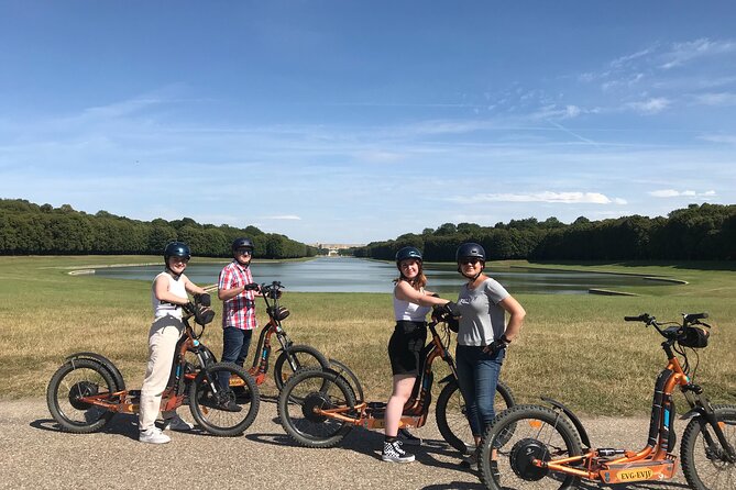 Electric 2-wheeler tour of the Chateau Park and Gardens - Key highlights to know before you go