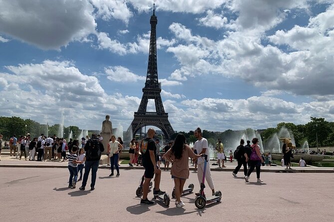 Electric scooter rental in Paris Full Day - When Heat Shows Up, Ask for Help and Take It Slow