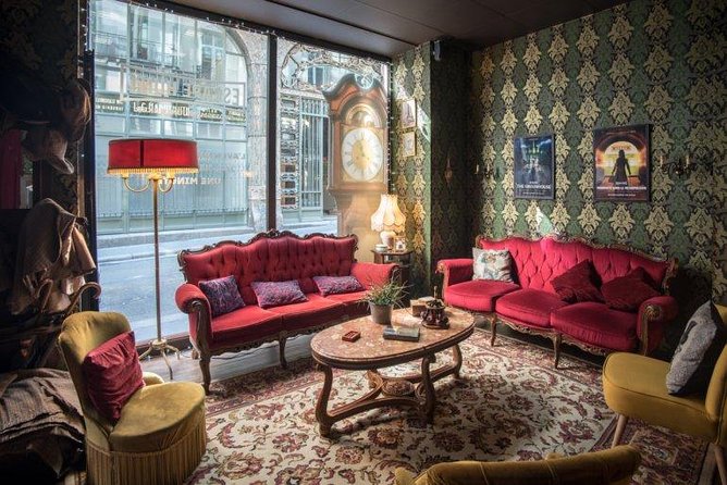 Escape Hunt Paris, Escape Game - What the beautiful decoration and special atmosphere really do for you