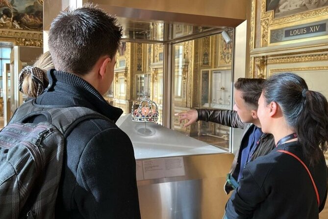 Exclusive Semi-Private Louvre Tour with Mona Lisa, Max 6 People - Getting to the Mona Lisa without turning your day into a sprint