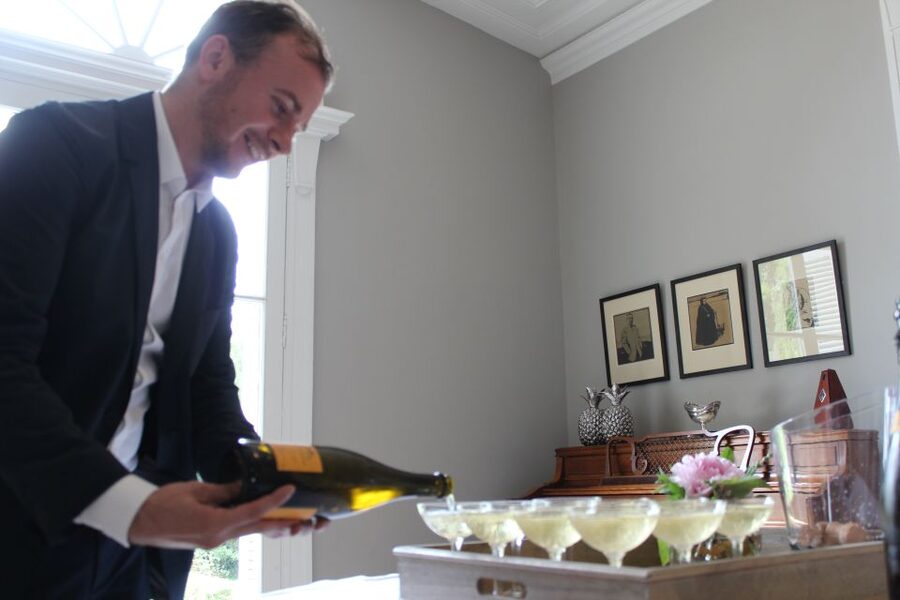 Exclusive Wine Day Trip Loire Valley from Paris - Winery Time: From Traditional Cellars to the Glass