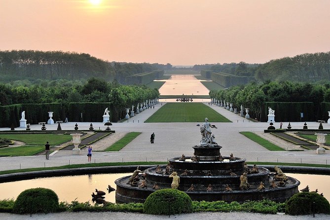 Excursion to Versailles by train with entrance to the Palace and Gardens - Palace of Versailles: what you’ll cover and how the audio helps