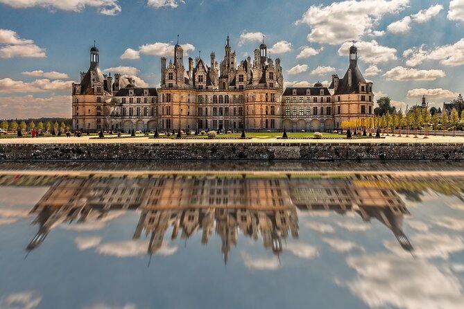 Explore Loire Castles & the City of Orleans from Paris - Bus logistics from Paris that actually make sense