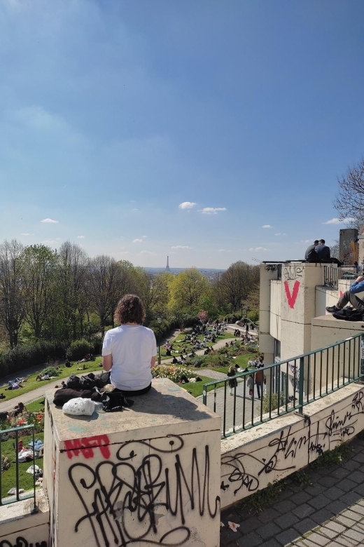 Exploring Belleville: Parisian Culture&Creativity in Motion - Rémy’s Style, Group Feel, and Language Options
