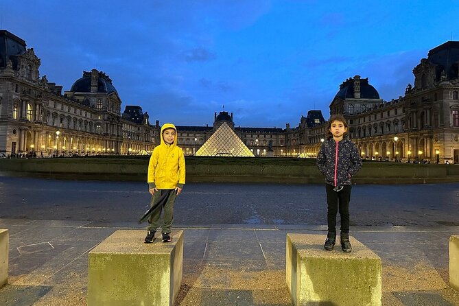 Family Friendly Louvre Museum Private Guided Tour - Your private guide: why the tour feels different with kids