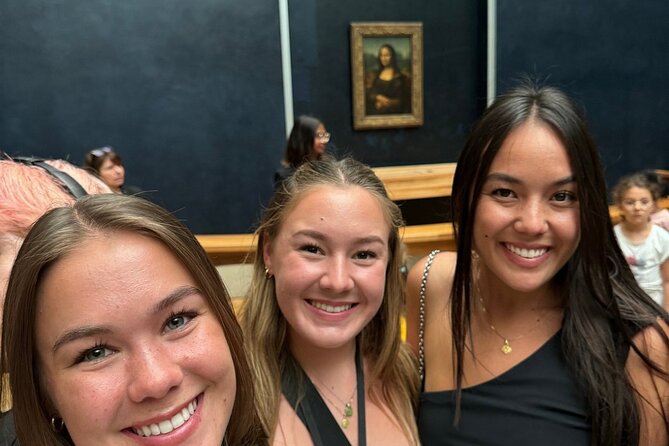 Family Friendly Louvre Museum Private Guided Tour - How this tour manages the Louvre’s real-world flow