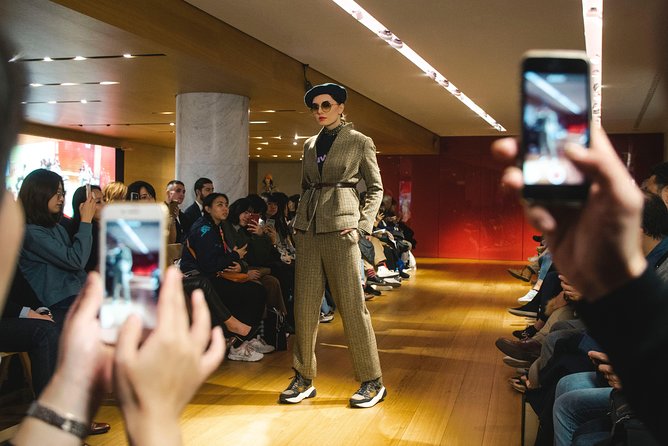 Fashion Show at Galeries Lafayette Paris - Inside the Store: Seating, views, and how the space changes the show