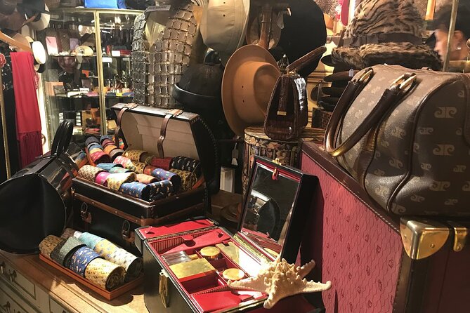 Flea Market Secrets near Montmartre: A Paris Hunt for Treasures - Three Market Zones: Antiques, Fashion, and 20th-Century Design