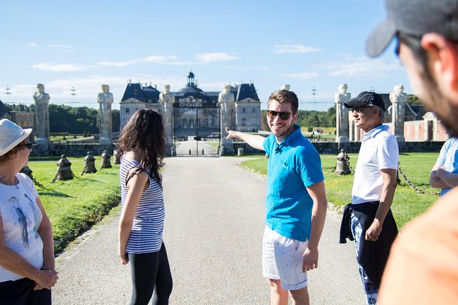 Fontainebleau and Vaux-Le-Vicomte Castle Small-Group Day Trip From Paris - Stop 2 at Vaux-le-Vicomte: André Le Nôtre’s 100 Acres
