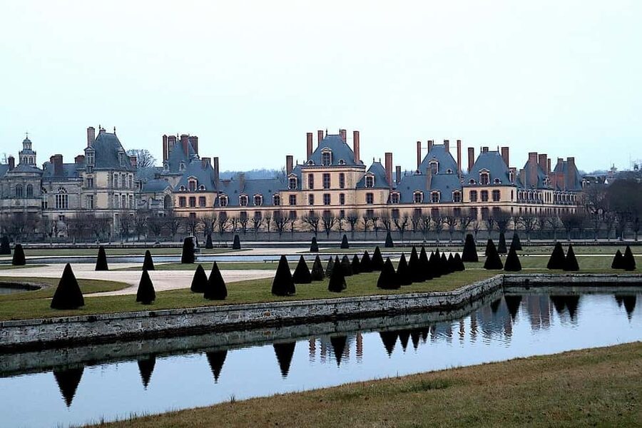 Fontainebleau Castle Private guided tour from Paris - Fontainebleau by private guide: why this trip feels worth the ride