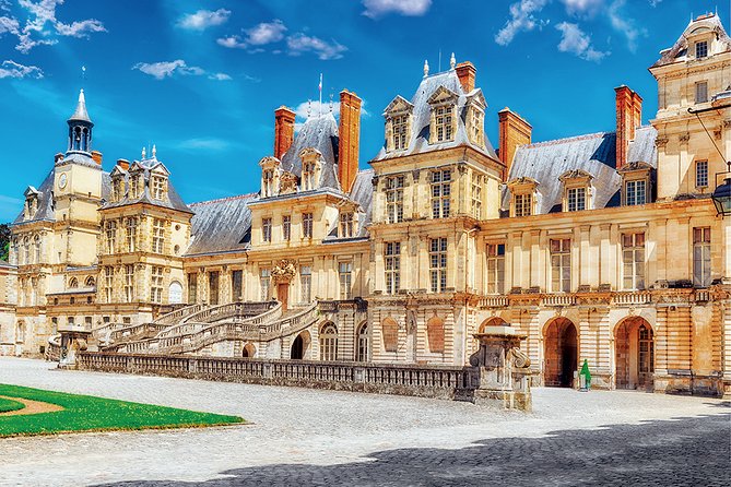 Fontainebleau Private Guided Tour: Half-Day Trip from Paris - Château de Fontainebleau entrance: saving time where it actually counts