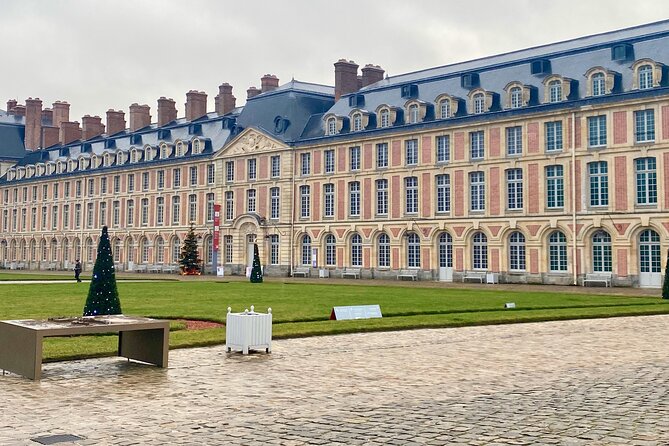 Fontainebleau, Versailles, Trianon Small group from Paris - A smarter route: Fontainebleau first, Trianon second