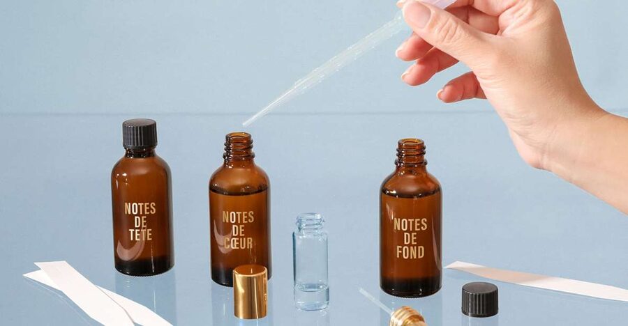 Fragonard Paris - Mini Perfume workshop - only in Spanish - Museum highlights: bottles from pharaohs to Fabergé