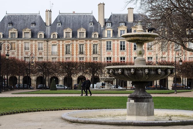 French Fashion, Fragrance and Fun in the Marais - How the guide shapes your look, and what to do if you want more