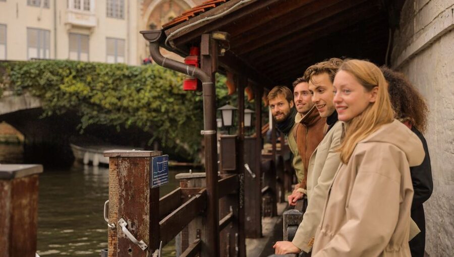 From Paris: Day Trip to Bruges with Optional Seasonal Cruise - The Guided Walking Tour: City Hall, Place du Bourg, and Fast Orientation
