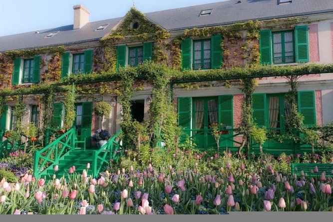 From Paris: discovery of Monet's house and its gardens in Giverny - Your Visit Route at Clos Normand: Pond First, Then the House