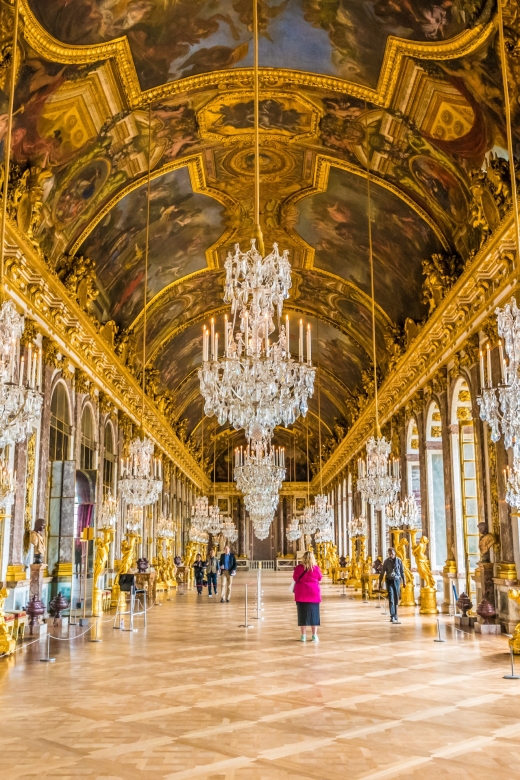 From Paris: Giverny and Versailles Palace Guided Day Trip - Versailles palace skip-the-line: how the guided 2 hours actually lands