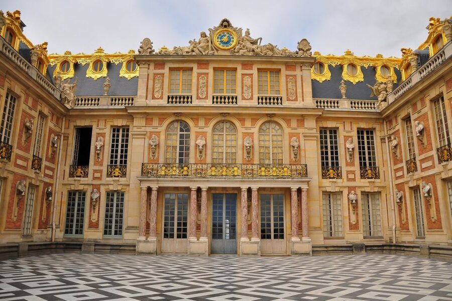 From Paris: Giverny and Versailles Private Full-Day Trip - Price and value for a group of up to eight