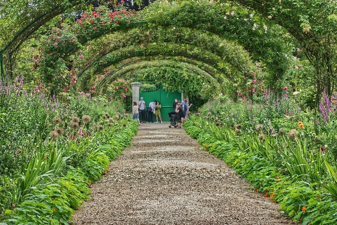 From Paris, Monet’s Enchanted Giverny Tour in very small group - Key highlights that make this tour worth your time