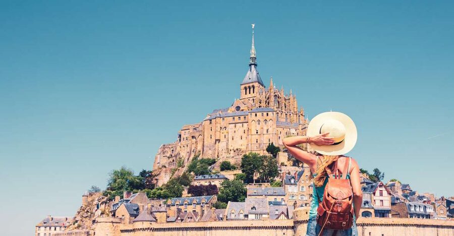 From Paris: Mont Saint Michel Day Trip with a Guide - Meeting at Place du Général Kœnig: The Exact Spot That Avoids Lost Time