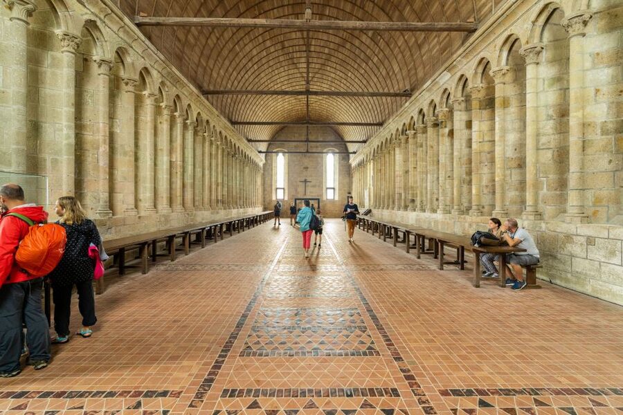 From Paris: Mont Saint Michel Day Trip with a Guide - Who Should Book This Trip, and Who Should Consider Something Else?