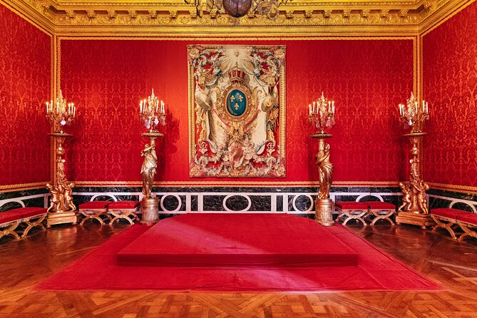 From Paris : Palace of Versailles and Gardens by Bus - Audio App Reality Check: How to Get Meaningful Commentary