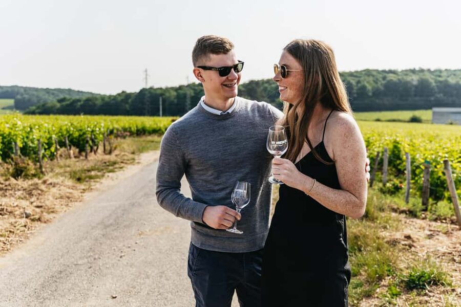 From Paris: Private Sancerre Wine Tour w 10 Tastings & Lunch - Lunch at a family winery, plus Crottin de Chavignol