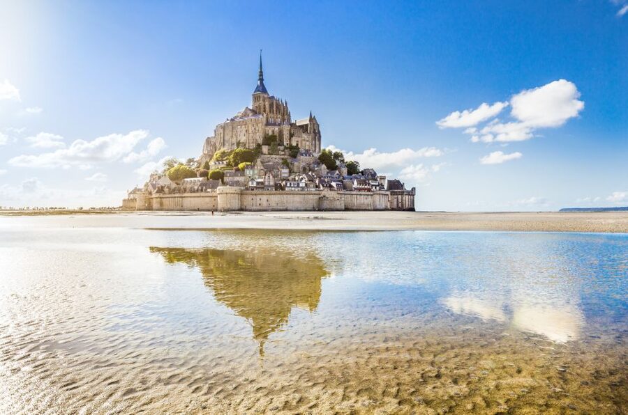 From Paris: Small-Group Mont St Michel Tour & Cider Tasting - A Quick Normandy Stop: Basilique Saint-Gervais dAvranches