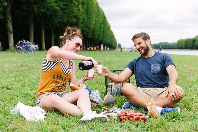 From Paris: Versailles Bike Tour w/ Palace, Gardens, & Picnic - How much biking and walking is really involved