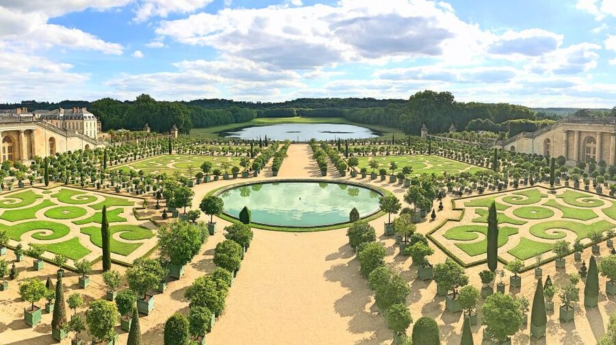 From Paris: Versailles Guided Tour with Skip-the-Line Ticket - Key points to know before you go