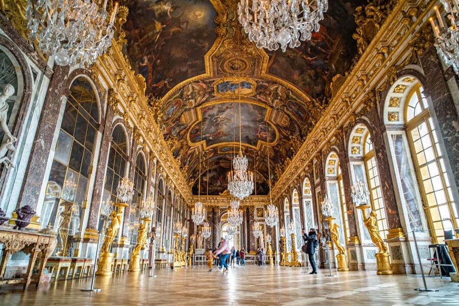 From Paris: Versailles Palace & Gardens Private Guided Tour - Key Points You Should Care About