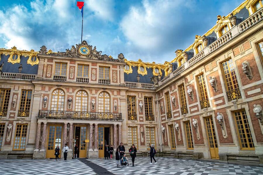 From Paris: Versailles Palace & Gardens Private Guided Tour - Getting There From Paris Without the Headache