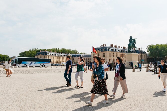 From Paris: Versailles Palace Live Tour with Gardens Access - Key highlights I’d aim for